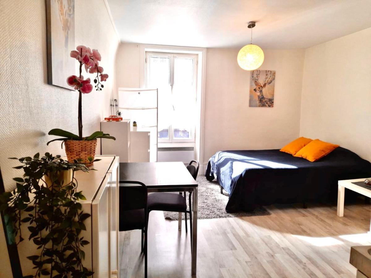 Cosy Fontainebleau Apartment Bagian luar foto